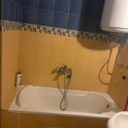 Daire Sindjelicev Trg